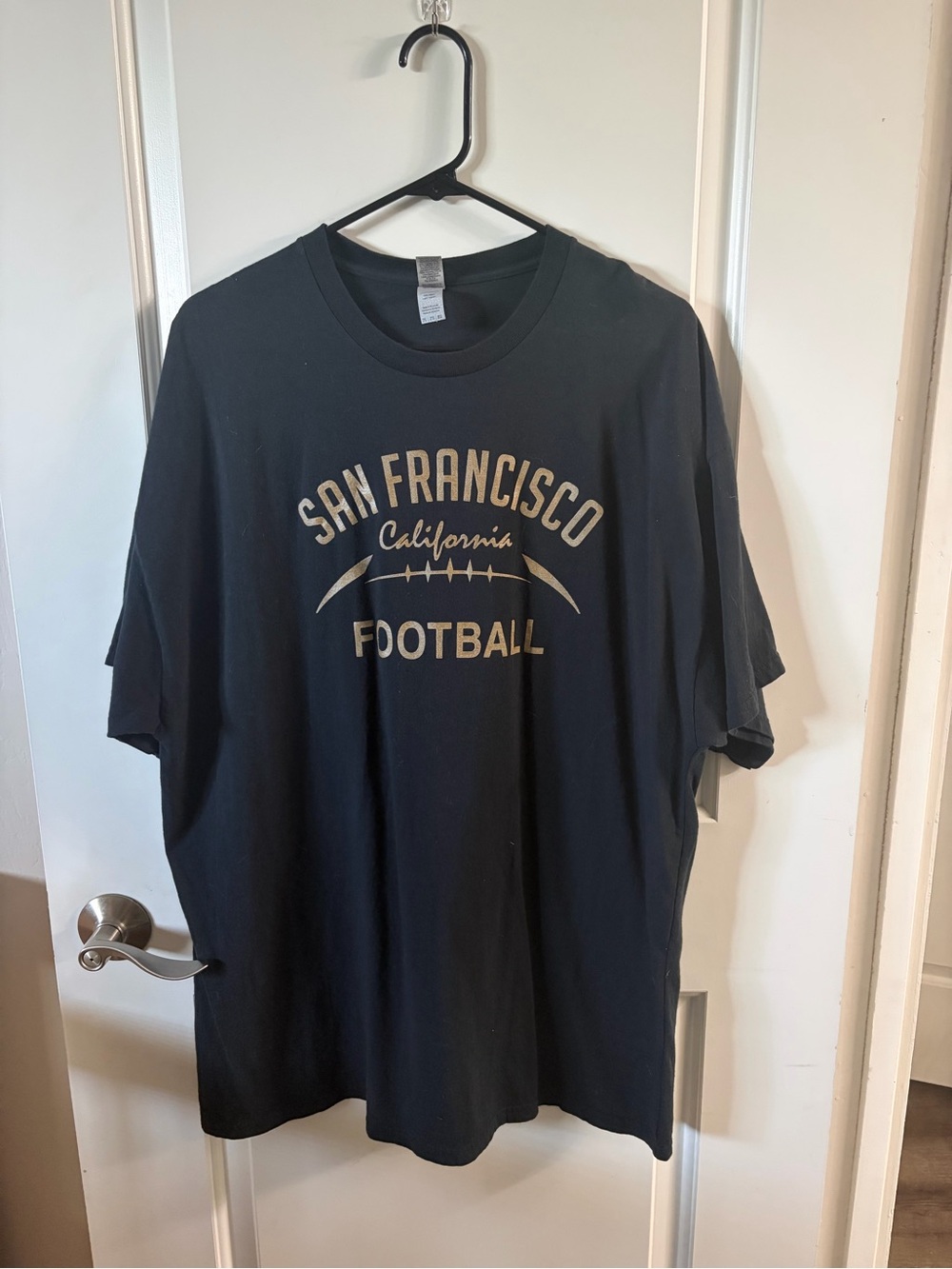 Gildan Black San Francisco Football Graphic Tee